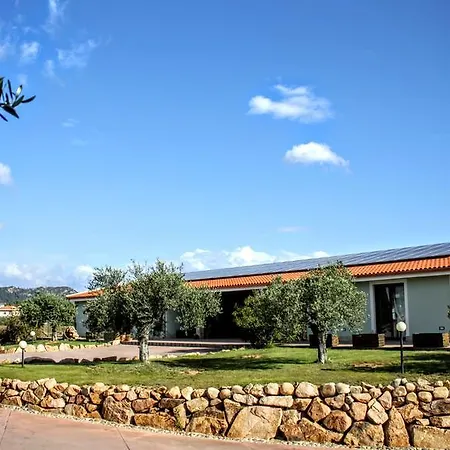 Hotel S'incantu Rurale Capoterra